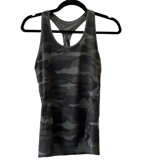 Athleta Limitless Camo Olive Keyhole Tank size XS - Picture 2 of 7